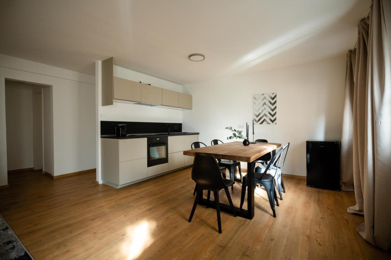 Oldtown Studio Apartment With 2 Bathrooms Düsseldorf Exteriör bild