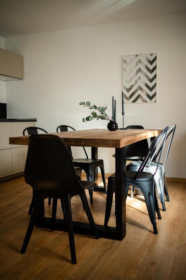 Oldtown Studio Apartment With 2 Bathrooms Düsseldorf Exteriör bild